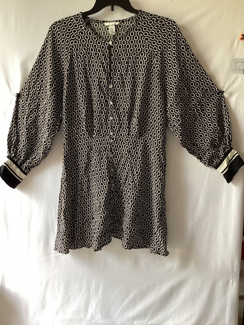 H&M Black and White Geometric Tunic with Balloon Sleeves